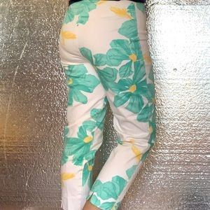 Preppy floral printed pants